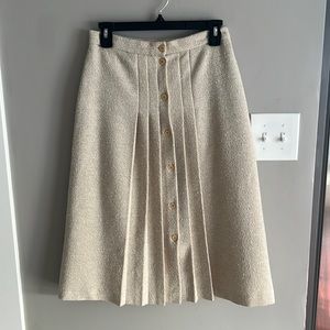 Vintage beige skirt